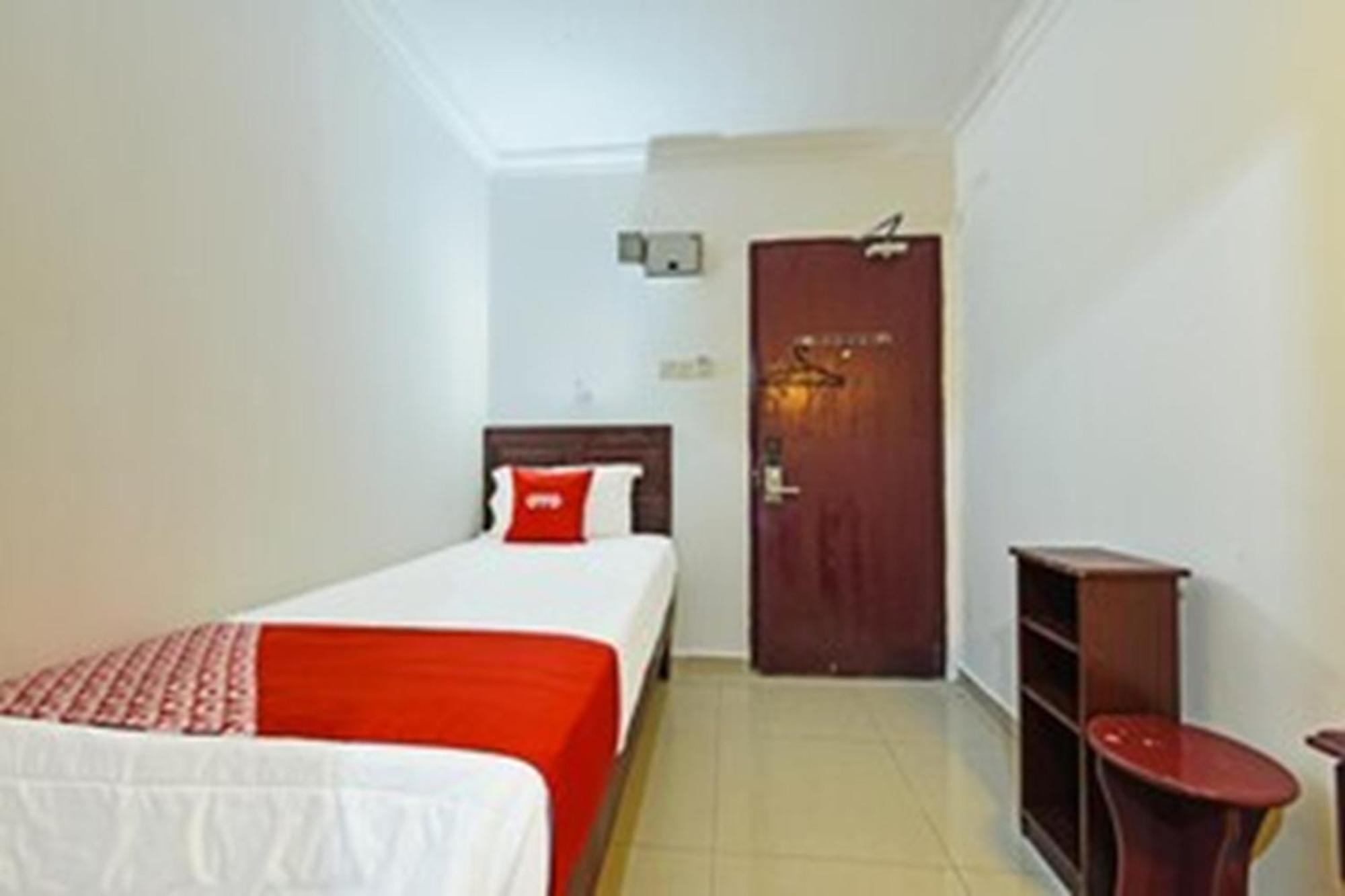 Super Oyo 90572 J Hotel Masjid India Kuala Lumpur Dış mekan fotoğraf
