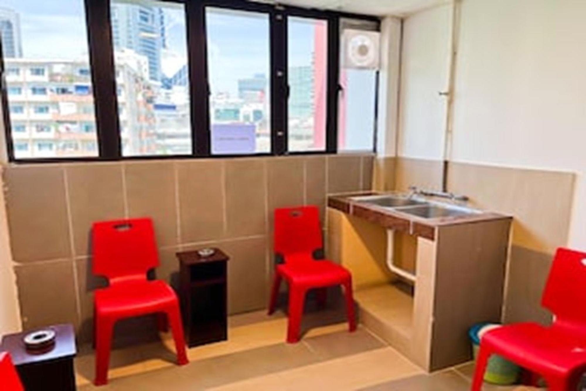 Super Oyo 90572 J Hotel Masjid India Kuala Lumpur Dış mekan fotoğraf