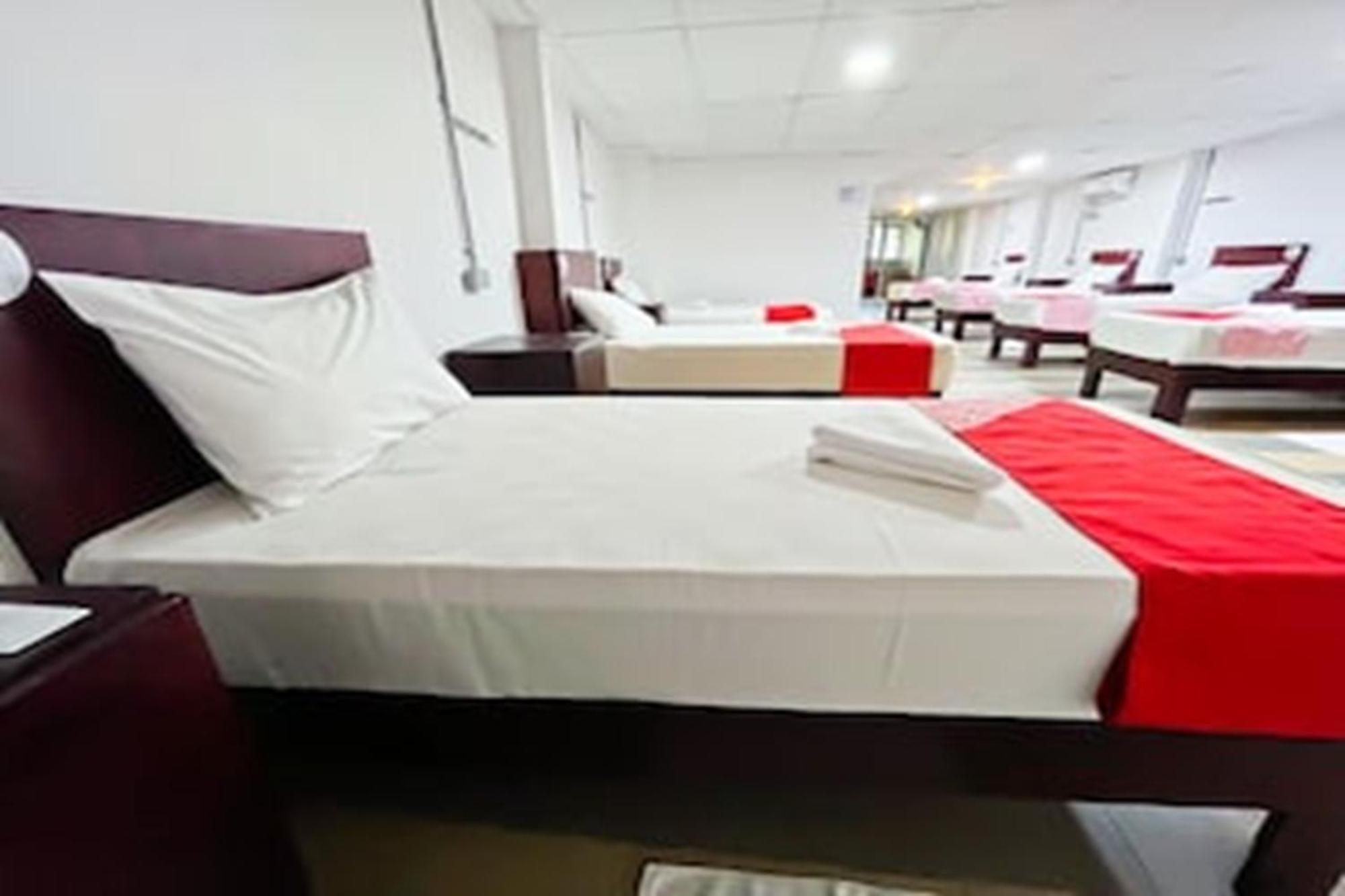 Super Oyo 90572 J Hotel Masjid India Kuala Lumpur Dış mekan fotoğraf